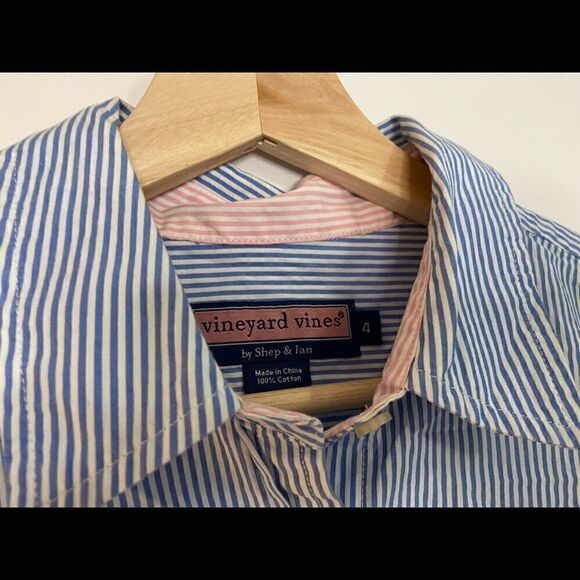 Vineyard Vines button stripe down shirt - Picture 3 of 5